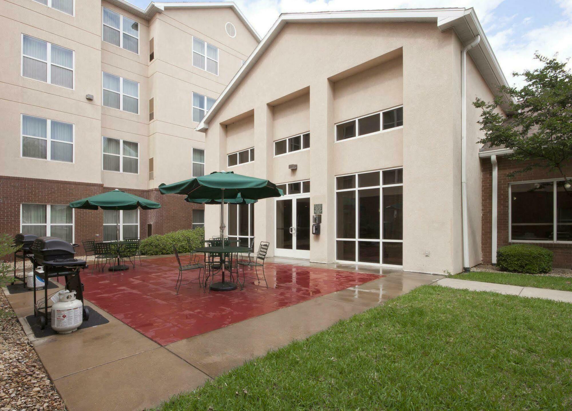 Homewood Suites By Hilton Dallas-Arlington Exterior photo